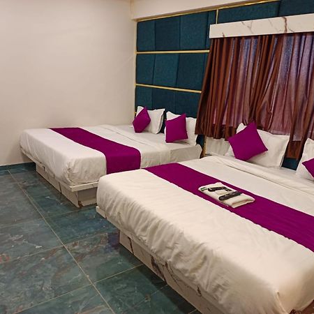 Hotel Karnavati Ahmedabad Exterior photo